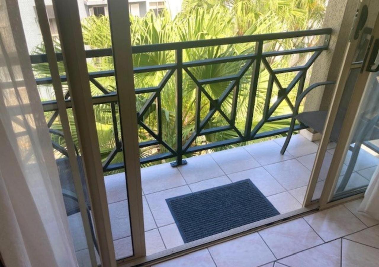 The Lakes Resort Cairns Exterior photo