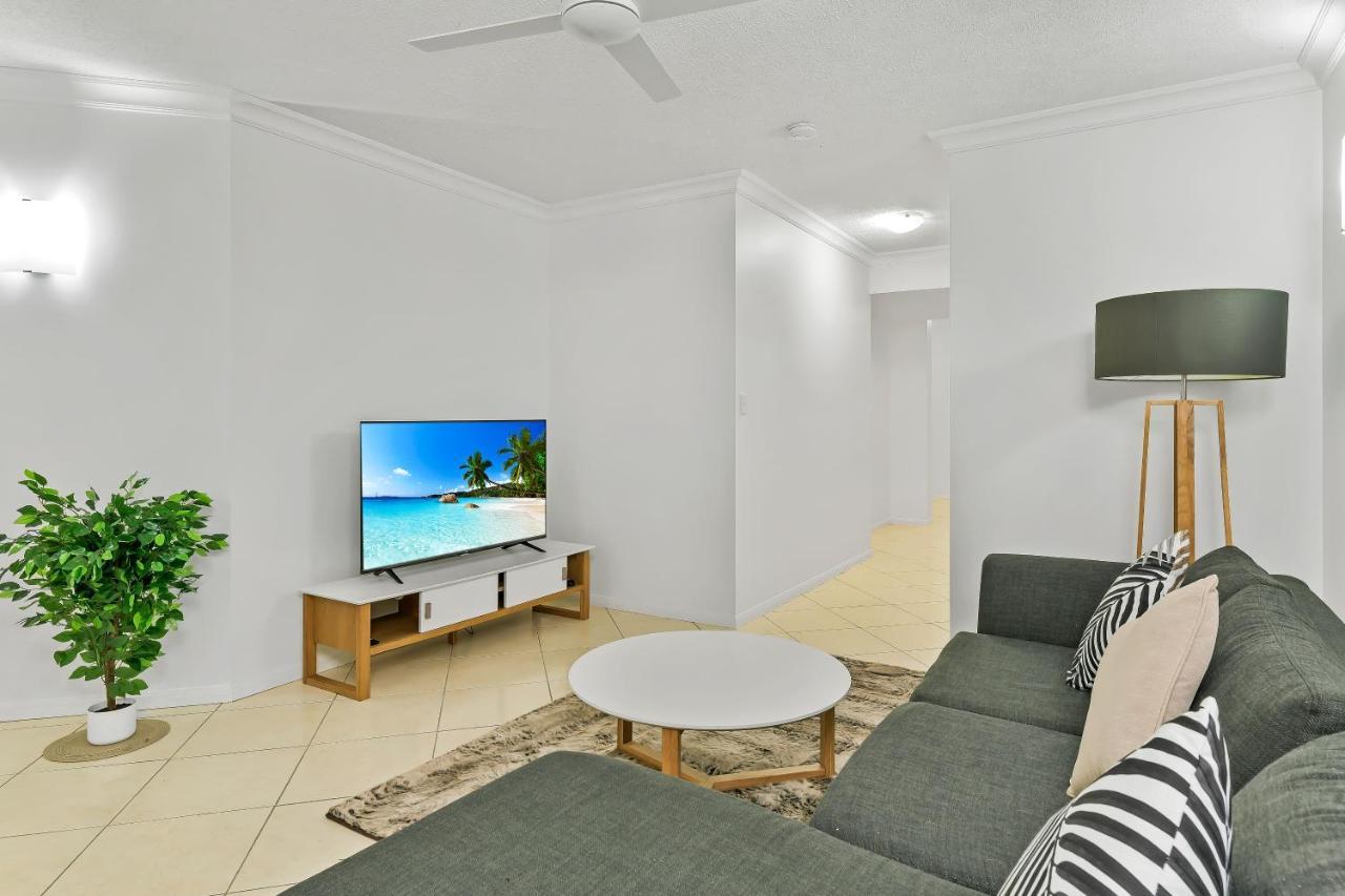The Lakes Resort Cairns Exterior photo
